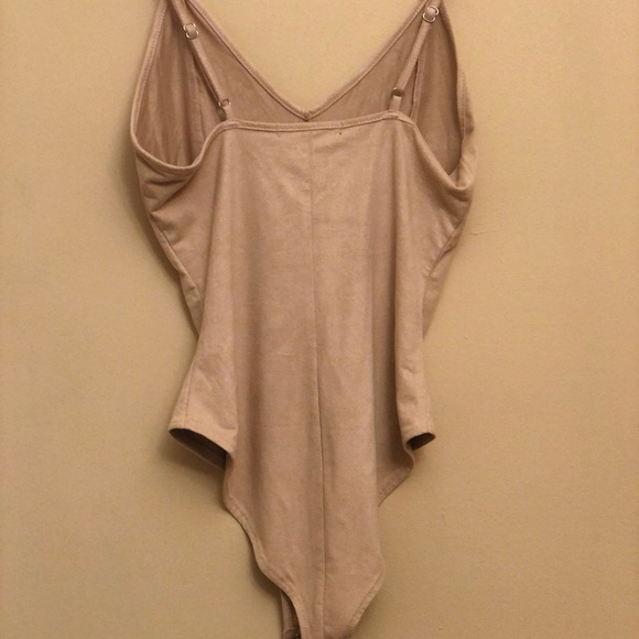 Forever 21 Nude Bodysuit - Picture 3 of 3